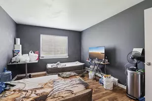 600 Mesa Dr, Hoffman Estates, IL 60169 - Photo 13