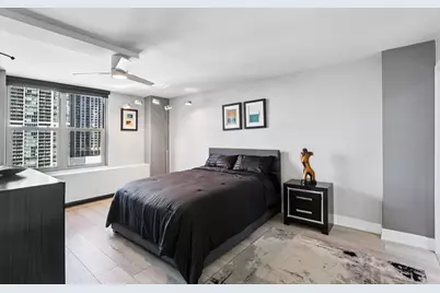 400 E Randolph Street #1119-20, Chicago, IL 60601 - Photo 31