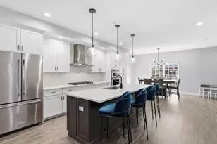 416 N Cass Ave, Westmont, IL 60559 - Photo 3