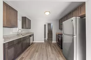 5701 W 89th Pl, Oak Lawn, IL 60453 - Photo 5