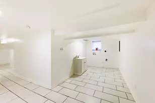 8836 S Carpenter St, Chicago, IL 60620 - Photo 21