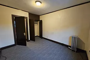 121 W 80th St, Chicago, IL 60620 - Photo 7