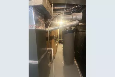 9144 S Dobson Avenue, Chicago, IL 60619 - Photo 25