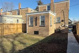 9144 S Dobson Ave, Chicago, IL 60619 - Photo 27