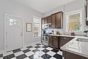 2732 N Richmond St, Chicago, IL 60647 - Photo 7