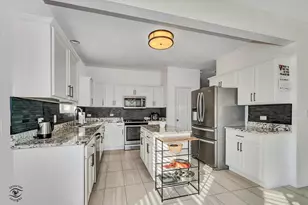 19811 Margaret Ct, Lynwood, IL 60411 - Photo 9