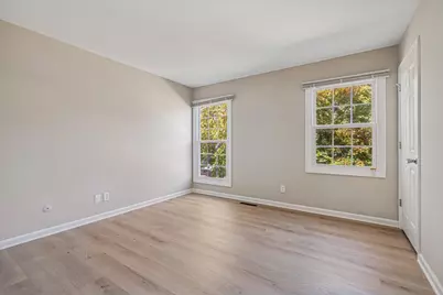1041 Barlina Road, Crystal Lake, IL 60014 - Photo 19