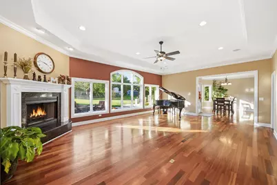 4004 Venard Road, Downers Grove, IL 60515 - Photo 7