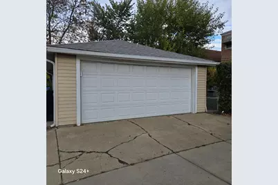 5600 N Mango Avenue, Chicago, IL 60646 - Photo 3