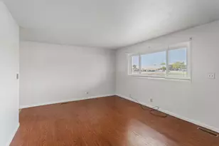 1504 N Mattis Ave, Champaign, IL 61821 - Photo 7