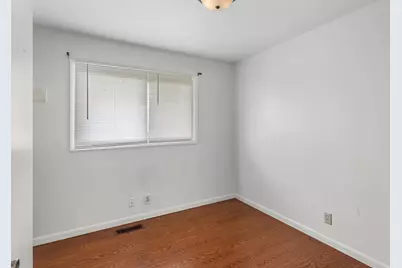 1504 N Mattis Avenue, Champaign, IL 61821 - Photo 15