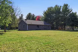 844 Hann Ave, Dixon, IL 61021 - Photo 9