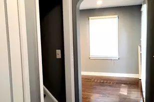 371 S Edison Ave, Elgin, IL 60123 - Photo 19