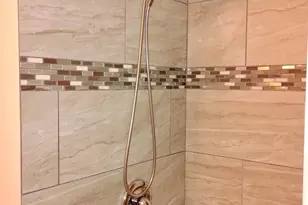 371 S Edison Ave, Elgin, IL 60123 - Photo 23