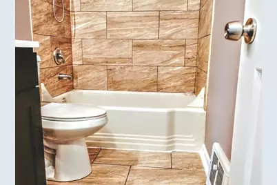 371 S Edison Avenue, Elgin, IL 60123 - Photo 7