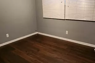 371 S Edison Ave, Elgin, IL 60123 - Photo 27