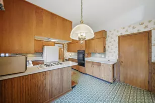 1304 Park Ln, Dixon, IL 61021 - Photo 25