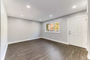 7237 S St Lawrence Ave, Chicago, IL 60619 - Photo 5