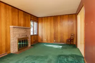 1513 E Grove St, Bloomington, IL 61701 - Photo 23