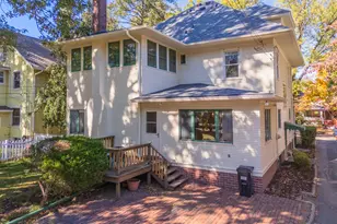 1513 E Grove St, Bloomington, IL 61701 - Photo 3