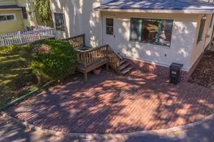 1513 E Grove St, Bloomington, IL 61701 - Photo 47