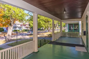 1513 E Grove St, Bloomington, IL 61701 - Photo 5