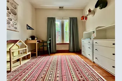 4411 N Sacramento Avenue #1, Chicago, IL 60625 - Photo 9