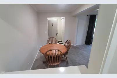 1800 Fayette Walk #E, Hoffman Estates, IL 60169 - Photo 5