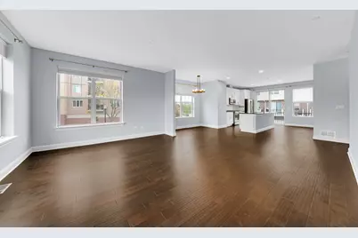 1218 Byrne Boulevard, Vernon Hills, IL 60061 - Photo 15