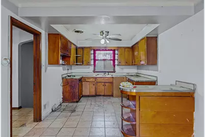 8643 S Kingston Avenue, Chicago, IL 60617 - Photo 13