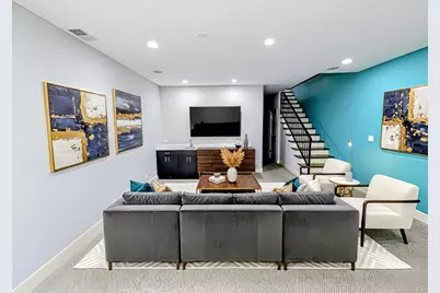 544 E 46th Place, Chicago, IL 60653 - Photo 17