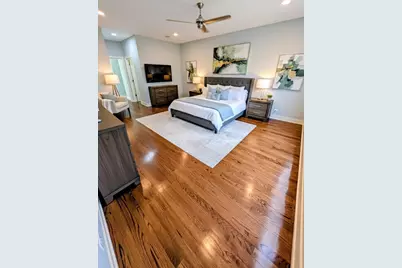 544 E 46th Place, Chicago, IL 60653 - Photo 9