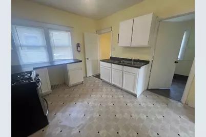 312 N 5th Avenue, Kankakee, IL 60901 - Photo 7