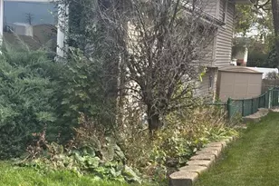 15925 Lockwood Ave S, Oak Forest, IL 60452 - Photo 3