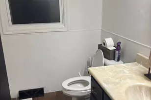 15925 Lockwood Ave S, Oak Forest, IL 60452 - Photo 11