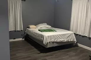 15925 Lockwood Ave S, Oak Forest, IL 60452 - Photo 5