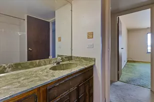 820 Elder Rd, Homewood, IL 60430 - Photo 17