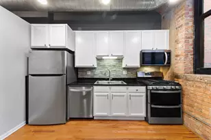 215 N Aberdeen St, Chicago, IL 60607 - Photo 5