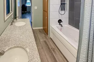 620 Tana Ln, Joliet, IL 60435 - Photo 17