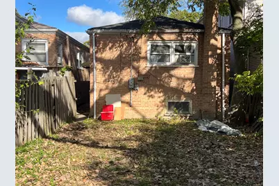 2115 W 68th Place, Chicago, IL 60636 - Photo 3