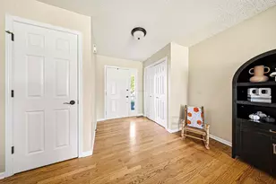 1212 Bellevue Dr, Dekalb, IL 60115 - Photo 3