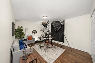 704 Florence Ave, Evanston, IL 60202 - Photo 13