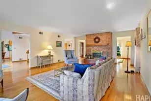 7215 Viscaya Dr, Spring Grove, IL 60081 - Photo 9