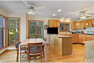 7215 Viscaya Drive, Spring Grove, IL 60081 - Photo 13