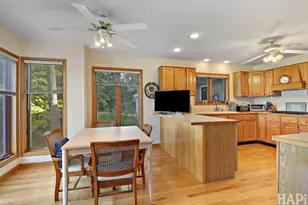 7215 Viscaya Dr, Spring Grove, IL 60081 - Photo 13