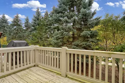 418 Bay Tree Circle, Vernon Hills, IL 60061 - Photo 13