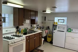 5813 W Cornelia Ave, Chicago, IL 60634 - Photo 21