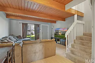 435 Meadow Green Ln, Round Lake Beach, IL 60073 - Photo 3