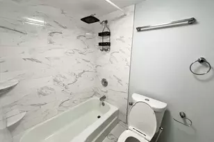 1321 S Finley Rd, Lombard, IL 60148 - Photo 13