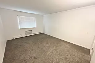 1321 S Finley Rd, Lombard, IL 60148 - Photo 15